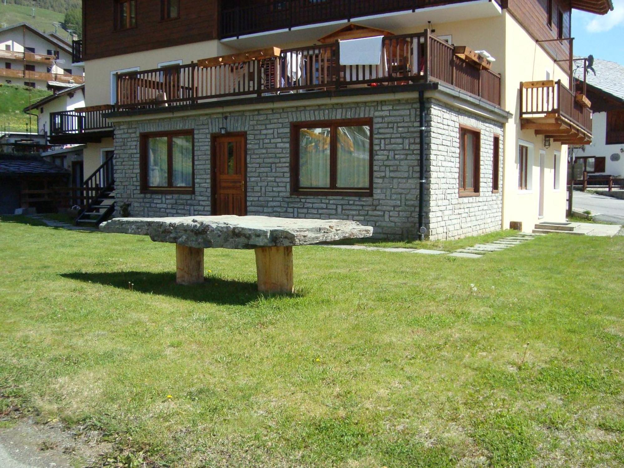 Affittacamere La Falconetta Champoluc Exterior foto