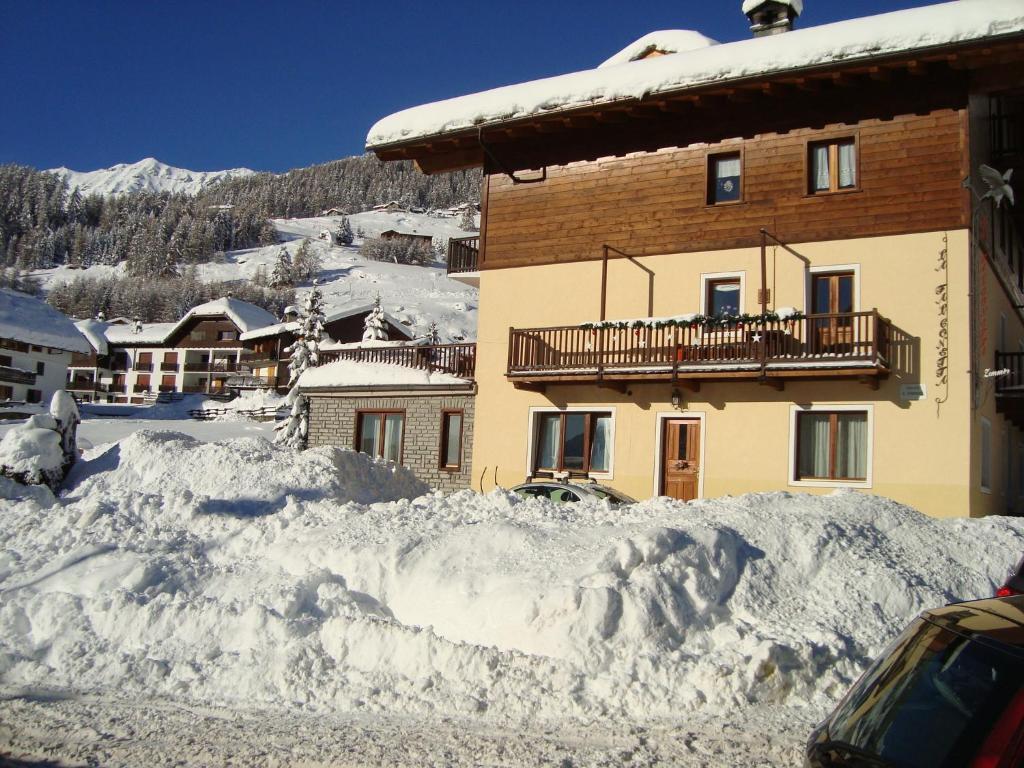 Affittacamere La Falconetta Champoluc Exterior foto